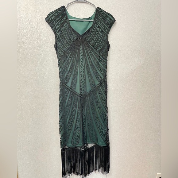 20’s Flapper Beaded Cocktail Green and Black Dress Fringe Cap Sleeve Size S - Picture 1 of 13
